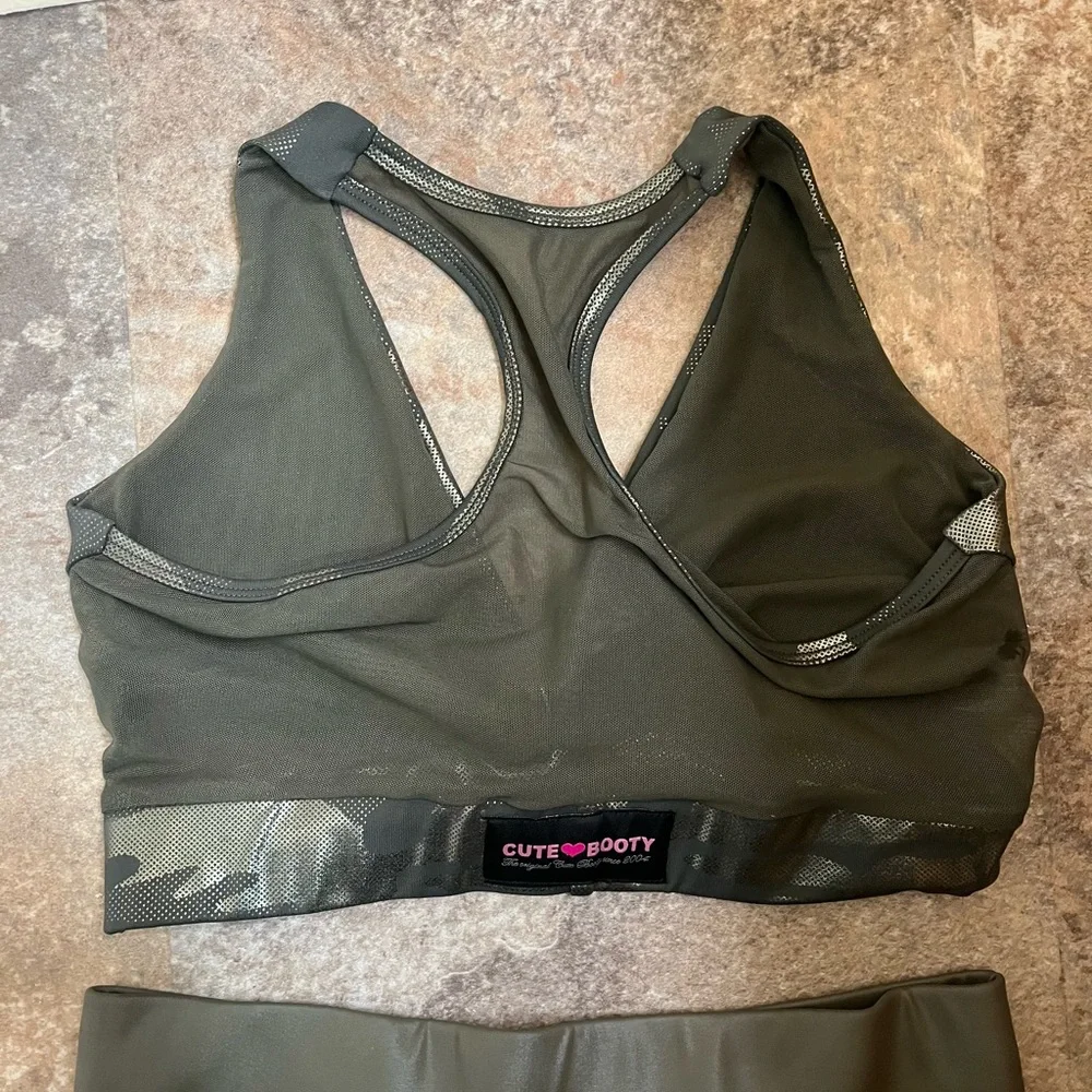 Cute Booty Legging Set - Picture 4 of 9